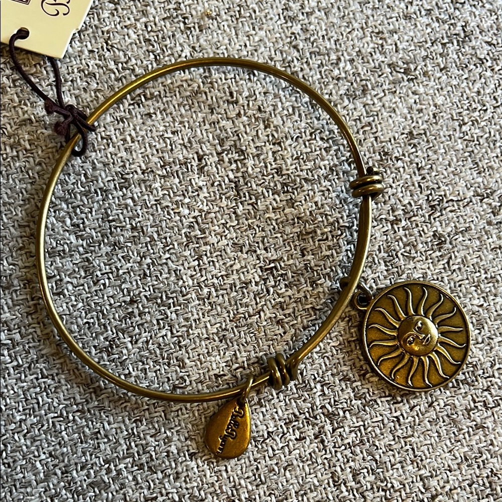 Bella Ryann Gold Sun Charm Bracelet